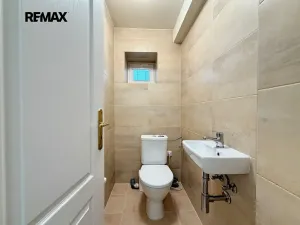 Pronájem rodinného domu, Praha - Nebušice, Na Malé Šárce, 302 m2