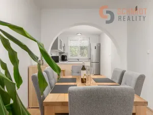 Prodej rodinného domu, Valtice, Lipová, 230 m2
