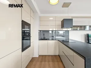 Prodej bytu 3+kk, Praha - Žižkov, Šrámkové, 113 m2