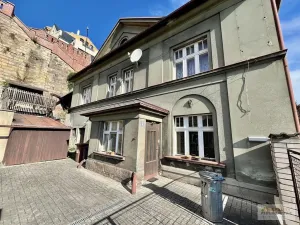 Prodej vily, Broumov, Na Příkopech, 350 m2
