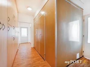 Prodej bytu 3+1, Hluboká nad Vltavou, Nerudova, 71 m2