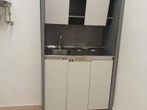 Pronájem kanceláře, Praha - Staré Město, Týnská ulička, 73 m2