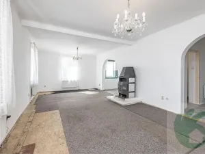 Prodej rodinného domu, Liberec, Charbinská, 240 m2