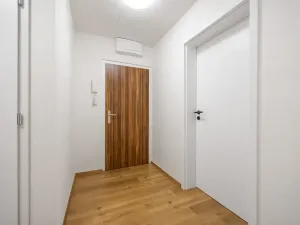 Prodej bytu 3+kk, Praha - Černý Most, Pospíchalova, 73 m2