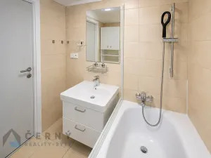 Prodej bytu 3+1, Liberec, Haškova, 80 m2