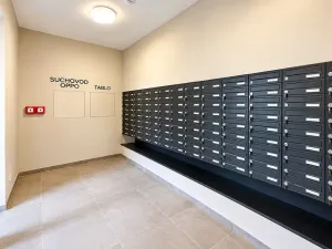 Prodej bytu 2+kk, Praha - Černý Most, Arnošta Valenty, 51 m2