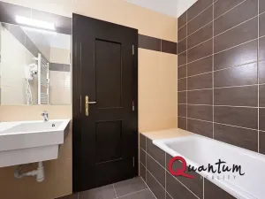 Prodej bytu 1+kk, Praha - Suchdol, Suchdolské náměstí, 19 m2
