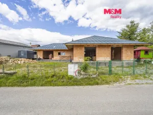 Prodej zemědělského objektu, Bílý Újezd - Masty, 212 m2