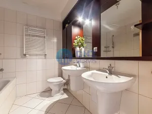 Prodej bytu 4+kk, Praha - Vysočany, Pod Harfou, 108 m2