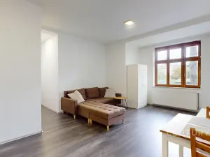 Pronájem bytu 2+kk, Ostrava, Bratrská, 42 m2