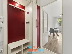 Prodej bytu 2+1, Praha - Karlín, Molákova, 63 m2
