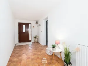 Prodej rodinného domu, Malešovice, 238 m2