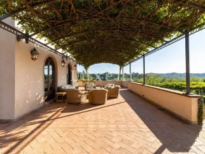 Prodej vily, Lucca, Itálie, 800 m2