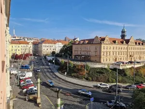 Pronájem bytu 2+kk, Praha - Vršovice, Smolenská, 50 m2