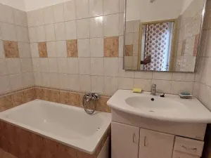 Pronájem bytu 2+1, Turnov, Brigádnická, 52 m2