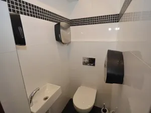 Pronájem skladu, Praha - Žižkov, Malešická, 70 m2