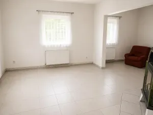 Prodej podílu rodinného domu, Vintířov, 200 m2