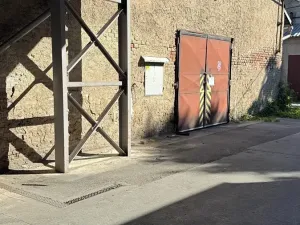 Pronájem skladu, Pardubice, Jana Palacha, 550 m2