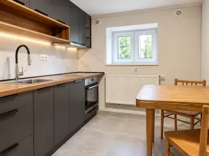 Pronájem atypického bytu, Pardubice - Bílé Předměstí, Ke Tvrzi, 18 m2
