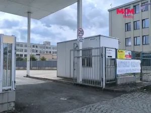 Pronájem skladu, Hradec Králové, Pražská třída, 9 m2