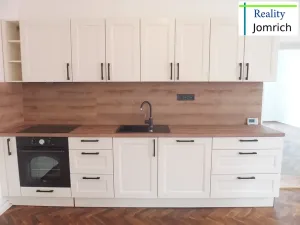 Pronájem bytu 4+kk, Liberec, nám. Sokolovské, 110 m2