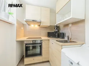 Prodej bytu 2+kk, Kladno, Vodárenská, 37 m2