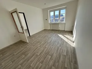 Pronájem bytu 2+1, Držkov, 56 m2