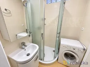 Prodej bytu 3+1, Orlová, Lesní, 75 m2