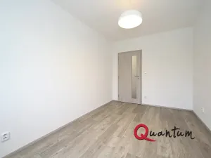 Pronájem bytu 2+kk, Praha - Žižkov, Roháčova, 43 m2
