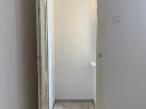 Pronájem bytu 1+kk, Praha - Vršovice, Orelská, 31 m2