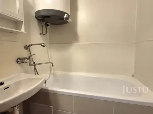Pronájem bytu 1+1, Písek, Sovova, 34 m2