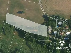 Prodej podílu pole, Kamenice, 1325 m2