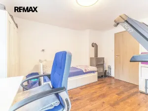 Prodej rodinného domu, Karlova Ves, 160 m2
