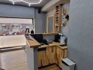 Pronájem obchodního prostoru, Praha - Holešovice, Dělnická, 31 m2