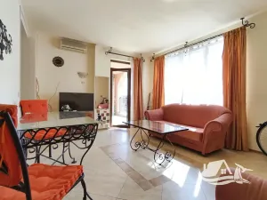 Prodej bytu 2+kk, Nesebar, Bulharsko, 67 m2