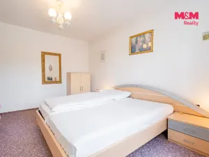 Prodej bytu 3+1, Brloh, 69 m2