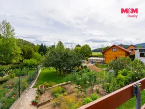 Prodej bytu 3+1, Brloh, 69 m2