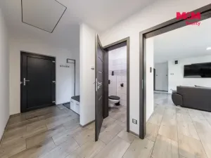 Prodej rodinného domu, Pila, 163 m2