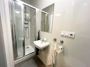 Pronájem bytu 1+kk, Hostivice, Čsl. armády, 18 m2