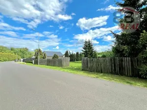 Prodej pozemku pro bydlení, Radonice, 1301 m2
