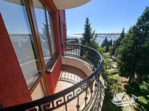 Prodej bytu 2+kk, Nesebar, Bulharsko, 52 m2