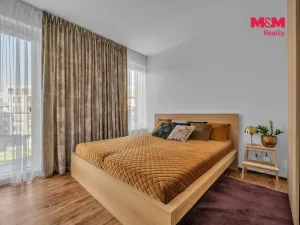 Pronájem bytu 2+kk, Pardubice - Zelené Předměstí, Pod Vinicí, 58 m2