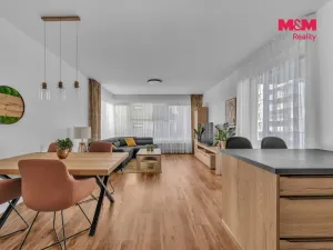 Pronájem bytu 2+kk, Pardubice - Zelené Předměstí, Pod Vinicí, 58 m2