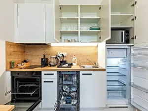 Prodej bytu 1+kk, Praha - Smíchov, 28 m2