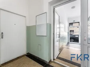 Prodej obchodního prostoru, Praha - Záběhlice, Záběhlická, 36 m2