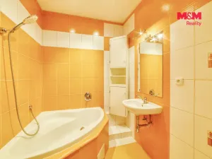 Pronájem bytu 2+1, Mariánské Lázně, Hlavní třída, 64 m2