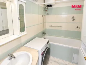 Prodej bytu 2+kk, Praha, Špitálská, 52 m2