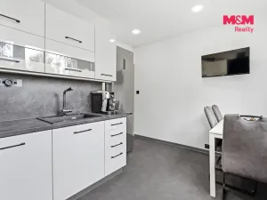 Prodej bytu 3+1, Jablonec nad Nisou - Mšeno nad Nisou, Mechová, 72 m2