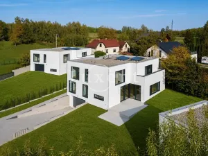 Prodej rodinného domu, Velké Popovice, Malostranská, 350 m2