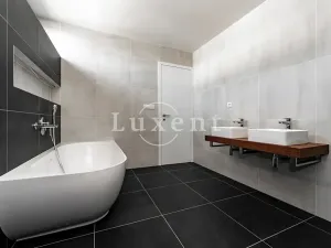 Prodej rodinného domu, Velké Popovice, Malostranská, 350 m2